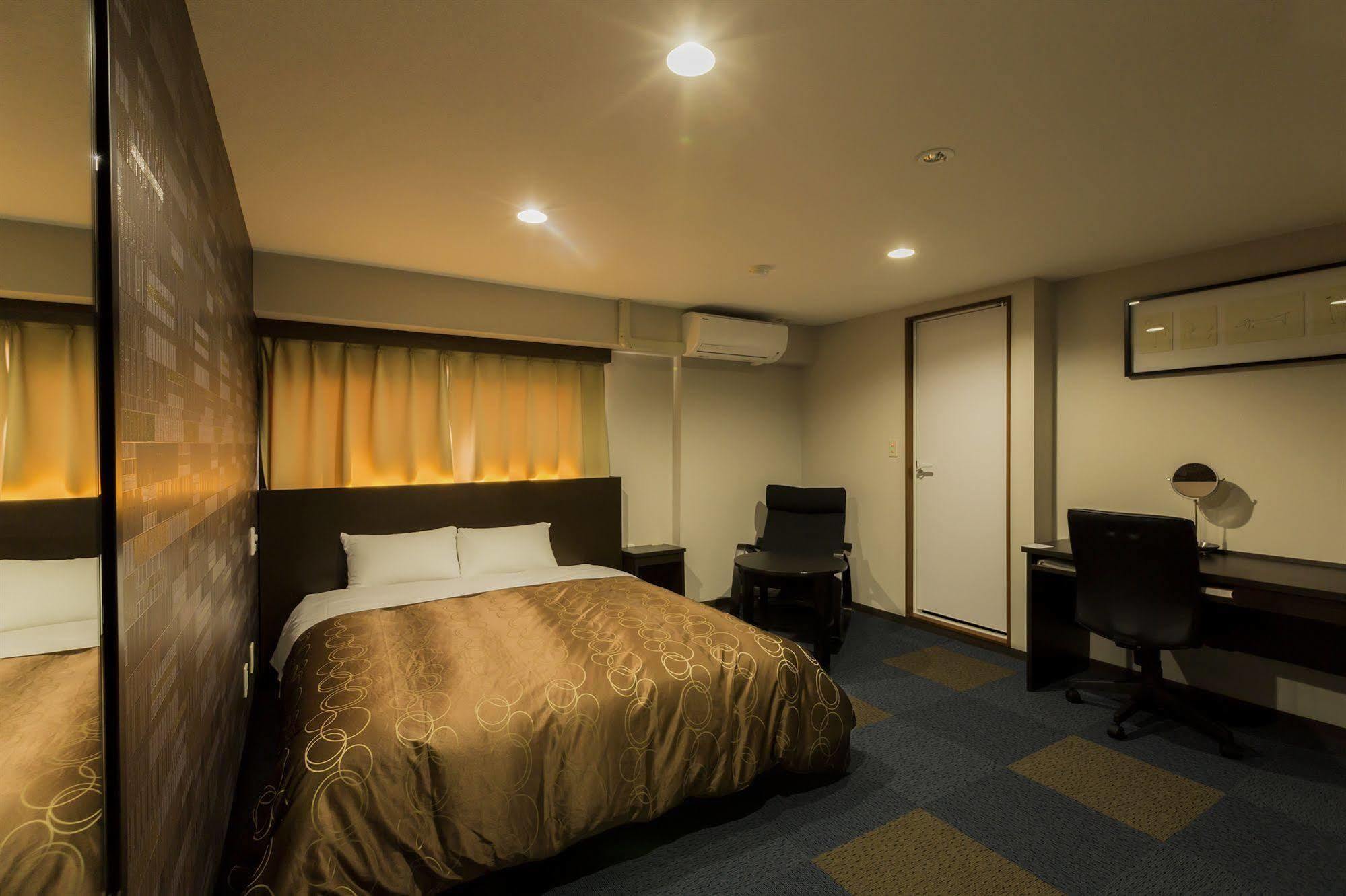 Business Hotel Ban Tokyo Dış mekan fotoğraf